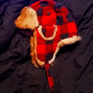 Red plad Crowncap rabbit fur winter toque